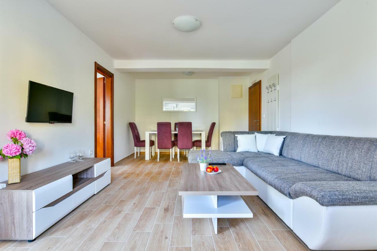 Apartmani Marina Kopitovic Petrovac 외부 사진