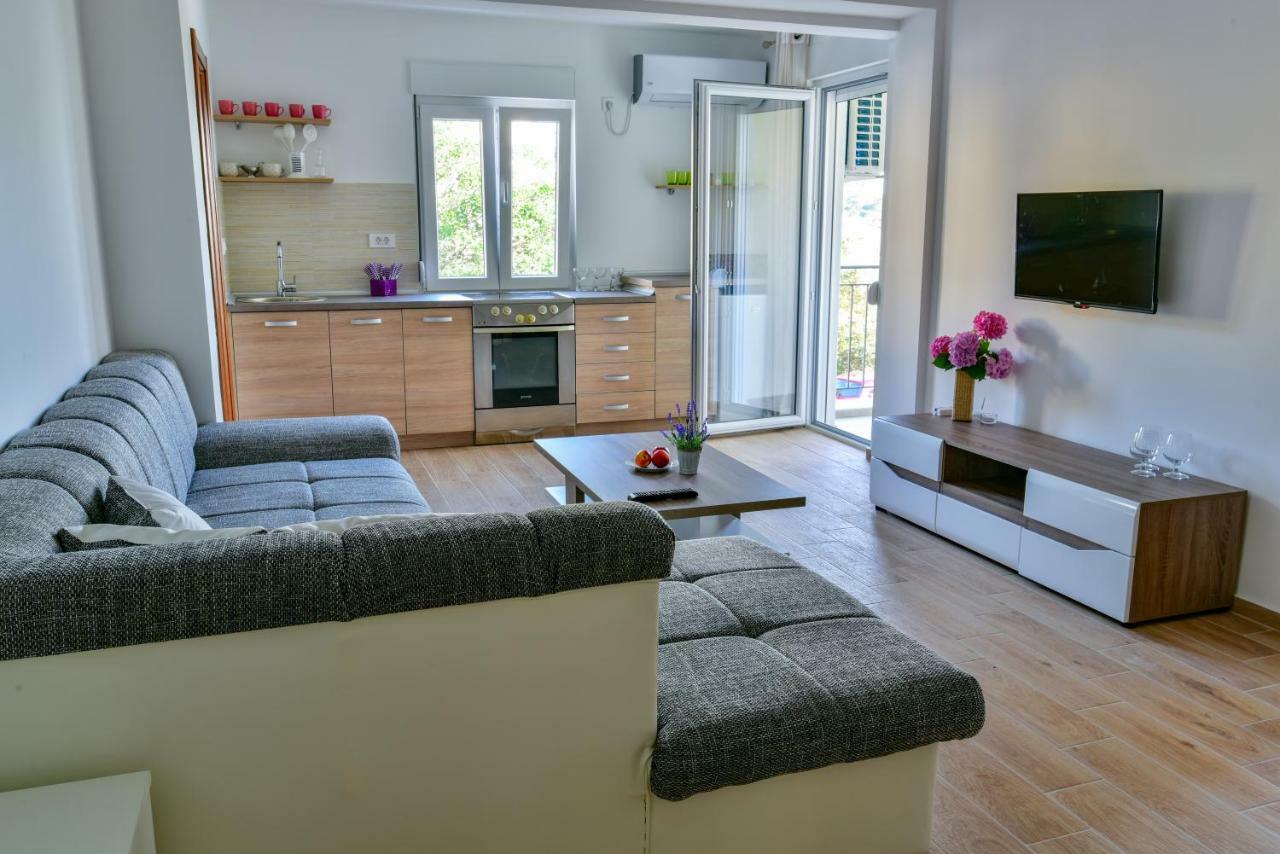 Apartmani Marina Kopitovic Petrovac 외부 사진