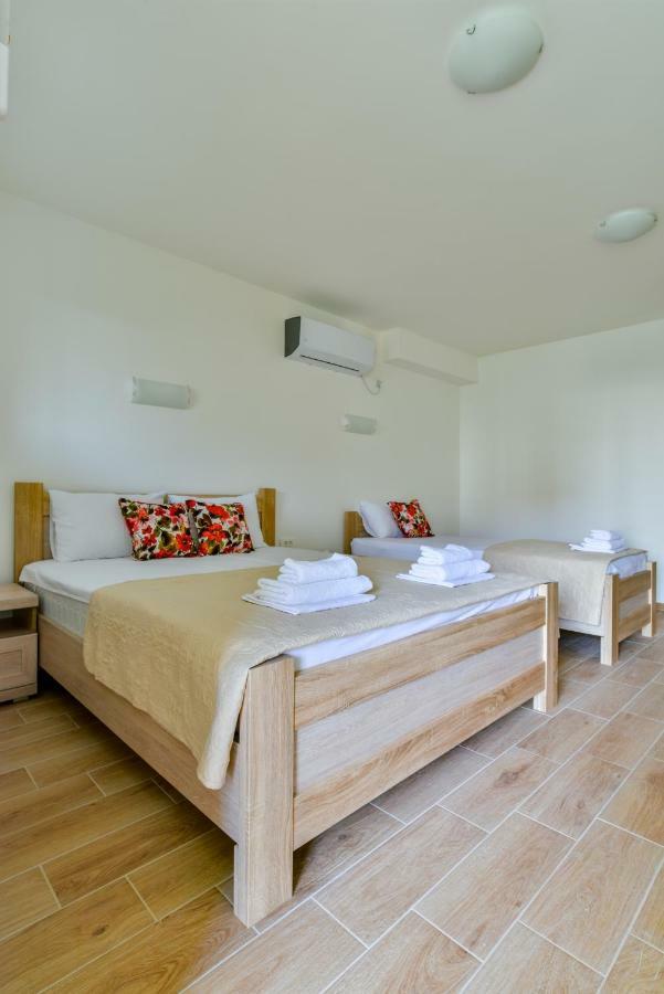 Apartmani Marina Kopitovic Petrovac 외부 사진