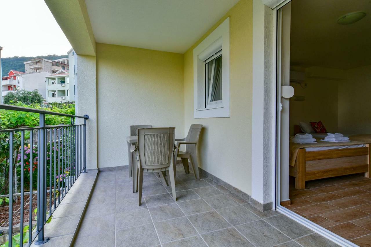 Apartmani Marina Kopitovic Petrovac 외부 사진