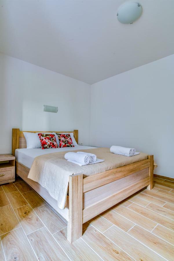 Apartmani Marina Kopitovic Petrovac 외부 사진