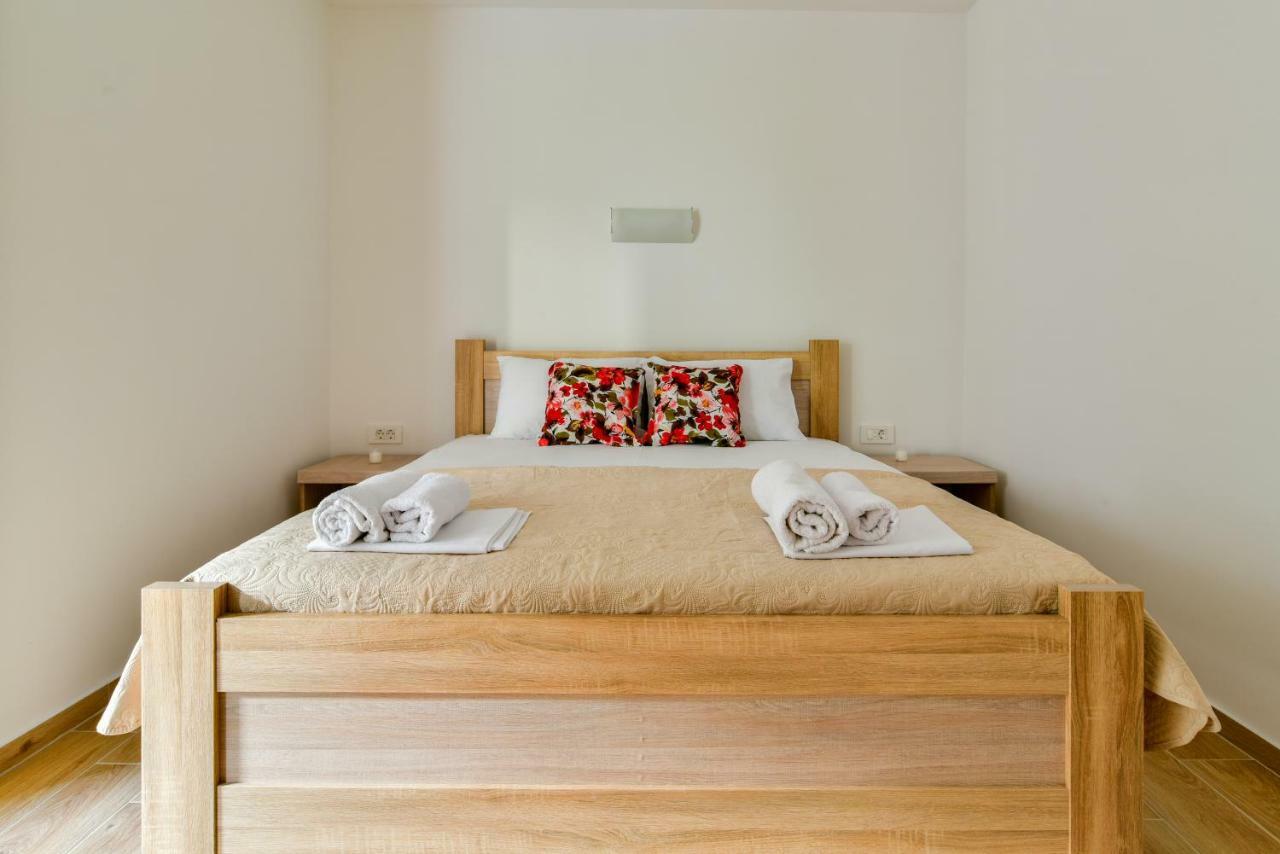 Apartmani Marina Kopitovic Petrovac 외부 사진